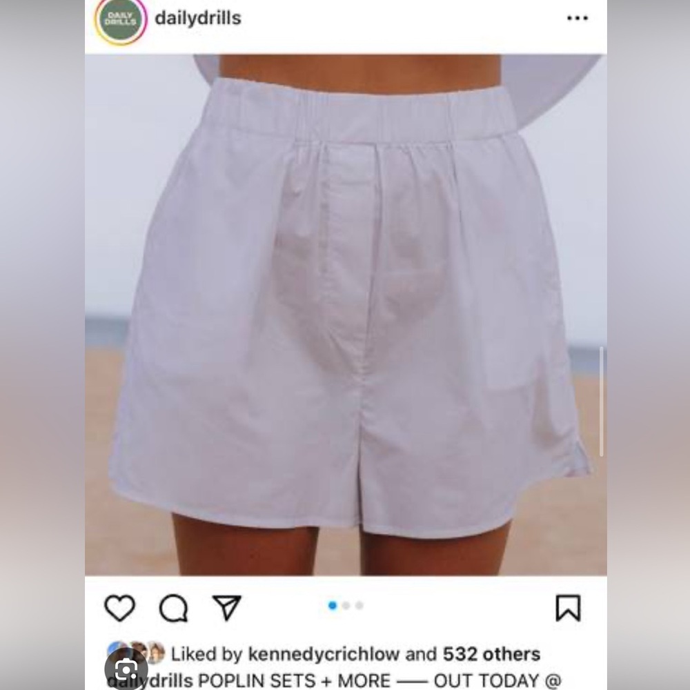 Daily drills white poplin shorts size m